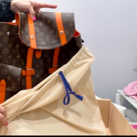 LOUIS VUITTON (Orange)Christopher Backpack MM-M46814 - Picture 7 of 16